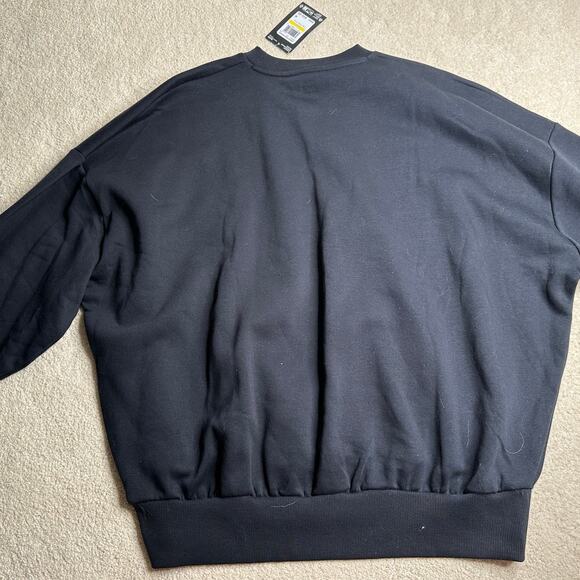 Under Armor: Black Crewneck Sweatshirt NWT - Picture 4 of 7
